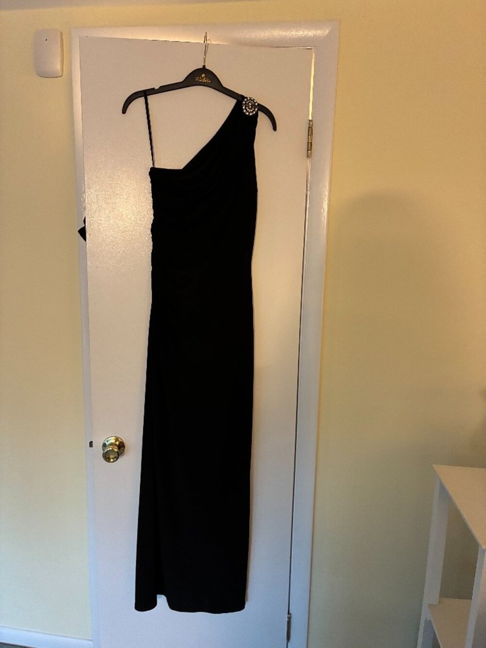 Gorgeous Black Ralph Lauren long evening dress EUC